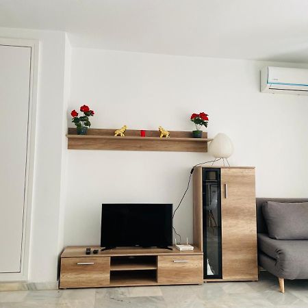 Studio Apartment Vicente Blasco Ibanez, 127 托雷维耶哈 外观 照片