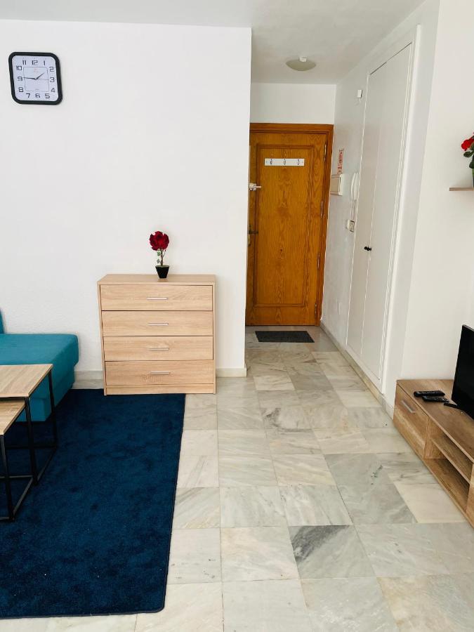 Studio Apartment Vicente Blasco Ibanez, 127 托雷维耶哈 外观 照片